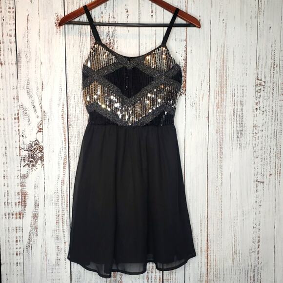 EUC, As U Wish, Sequin Sparkle Mini A-Line Dress, Sz 3 - Picture 1 of 11